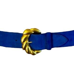 AVIGNON Late 80’s Blue Suede Wide Belt w/Ornamental Gold Buckle Sz L #353 Spain